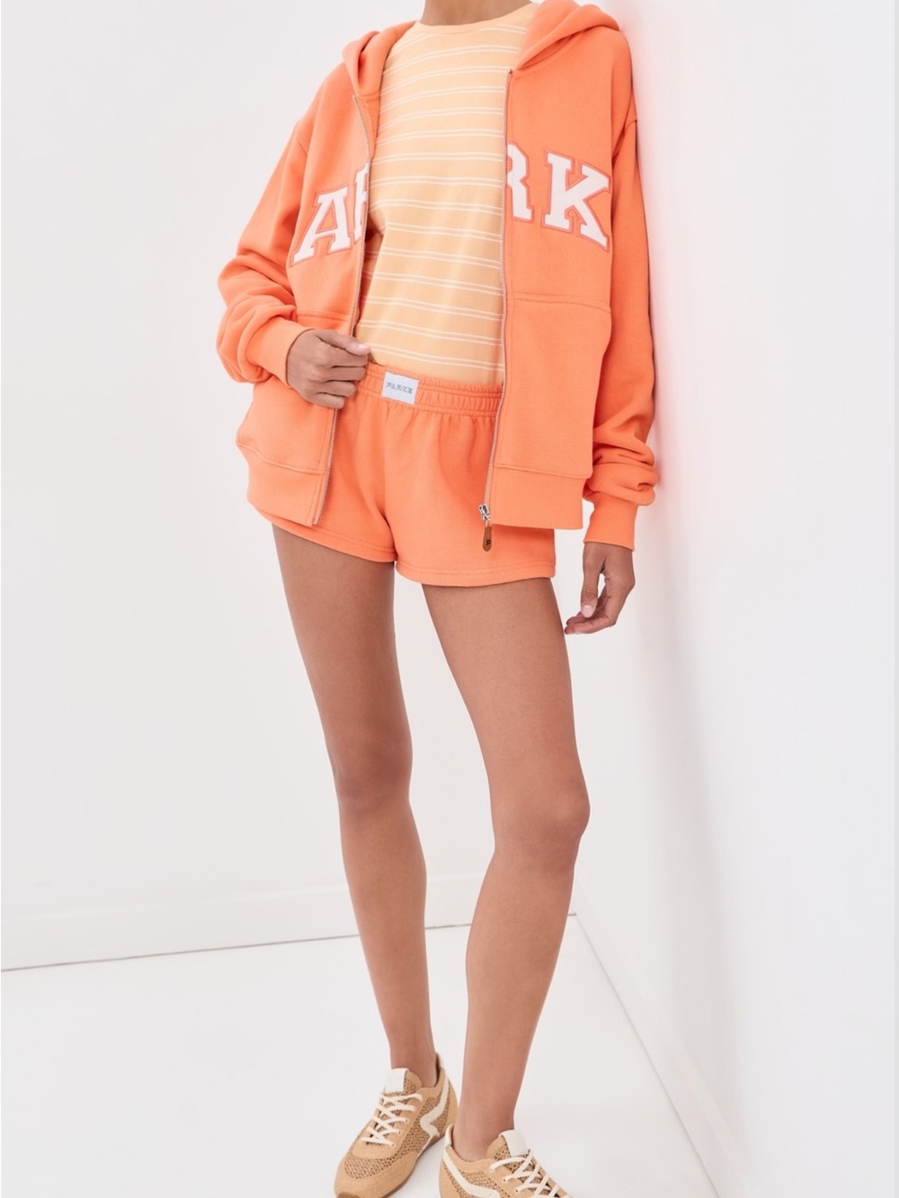 Parke Dreamsicle Boxer Sweatshorts in size S